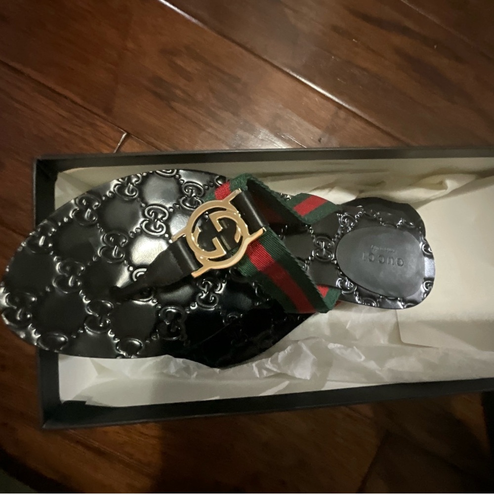 Gucci Thong Sandals - Very good condition